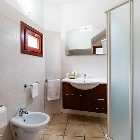 Rosmarino By Interhome דירה Molino Nuovo (Savona)