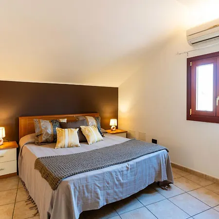 Rosmarino By Interhome דירה *